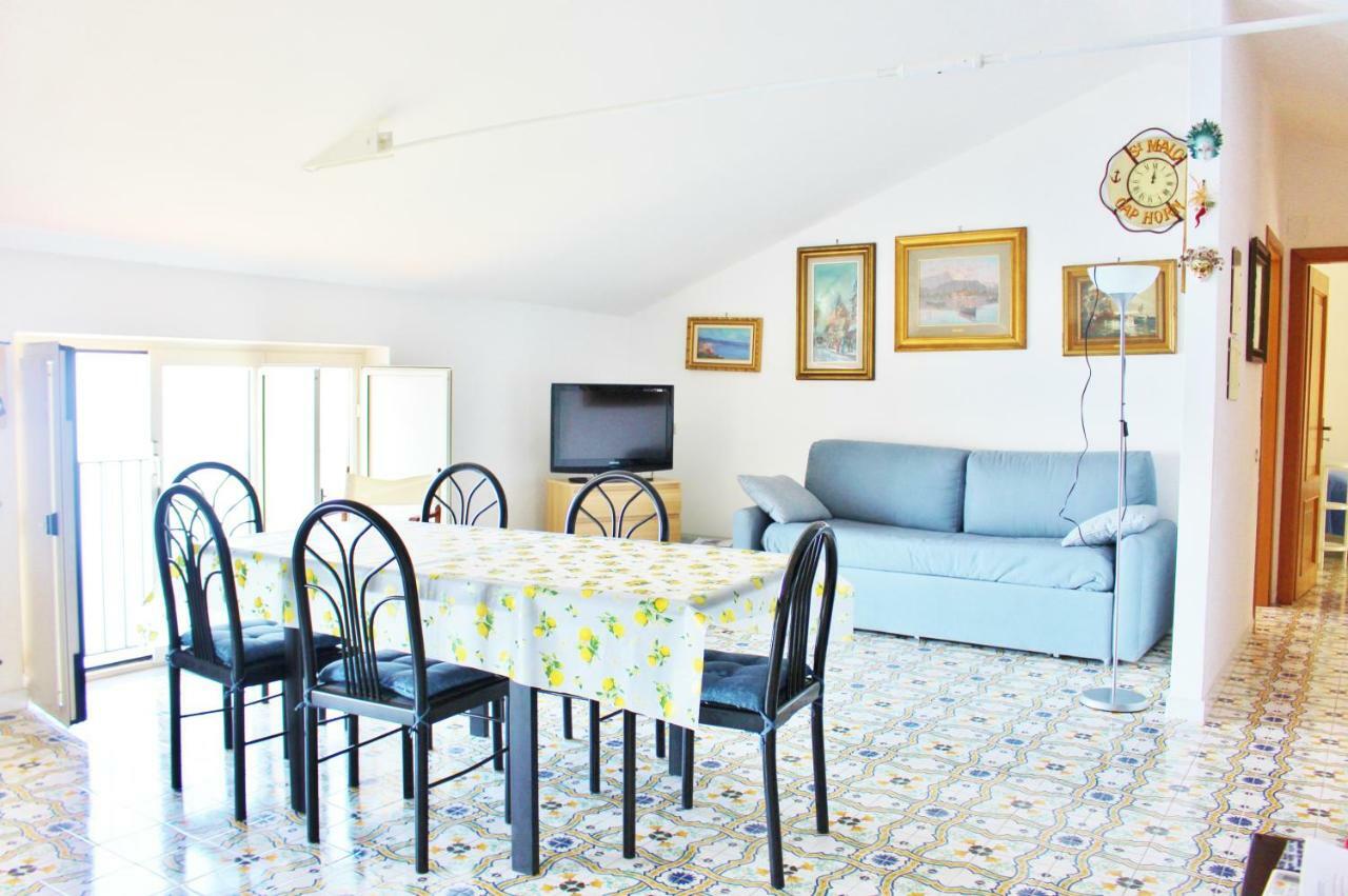 Furore Casa Vacanza エクステリア 写真