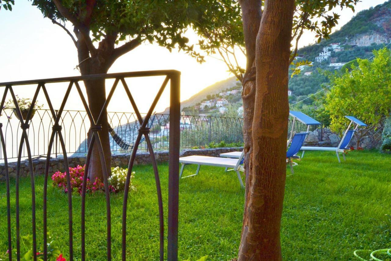 Furore Casa Vacanza エクステリア 写真